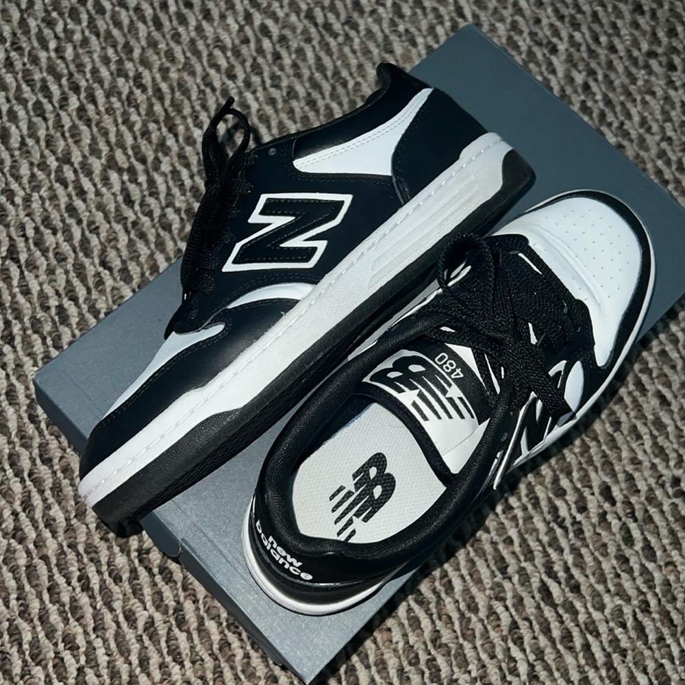 Brand new New Balance shoes